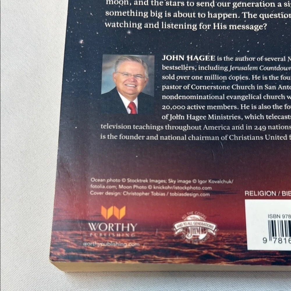 Four Blood Moons book by John Hagee, Religious Prophecy, Biblical Studies, used